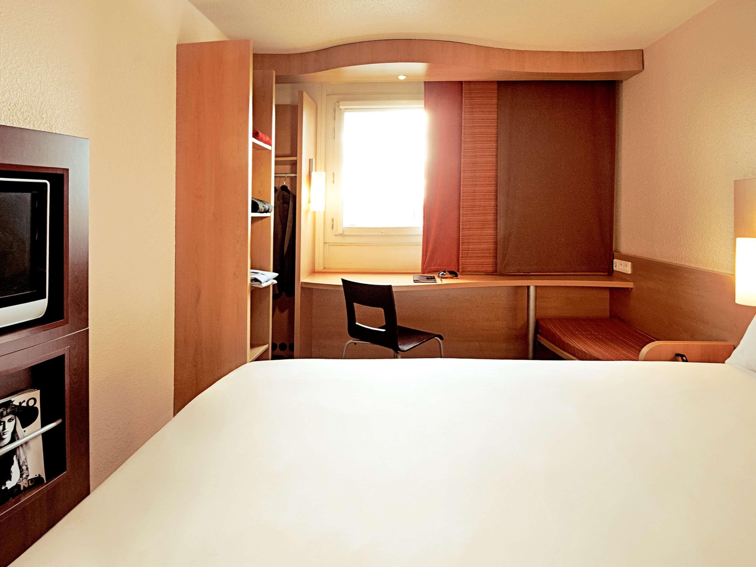 Ibis Providencia Hotel 3*