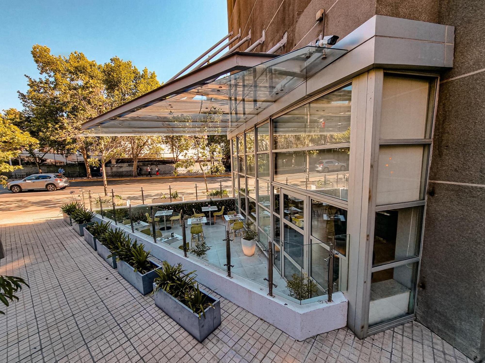 Hotel Ibis Providencia 3*