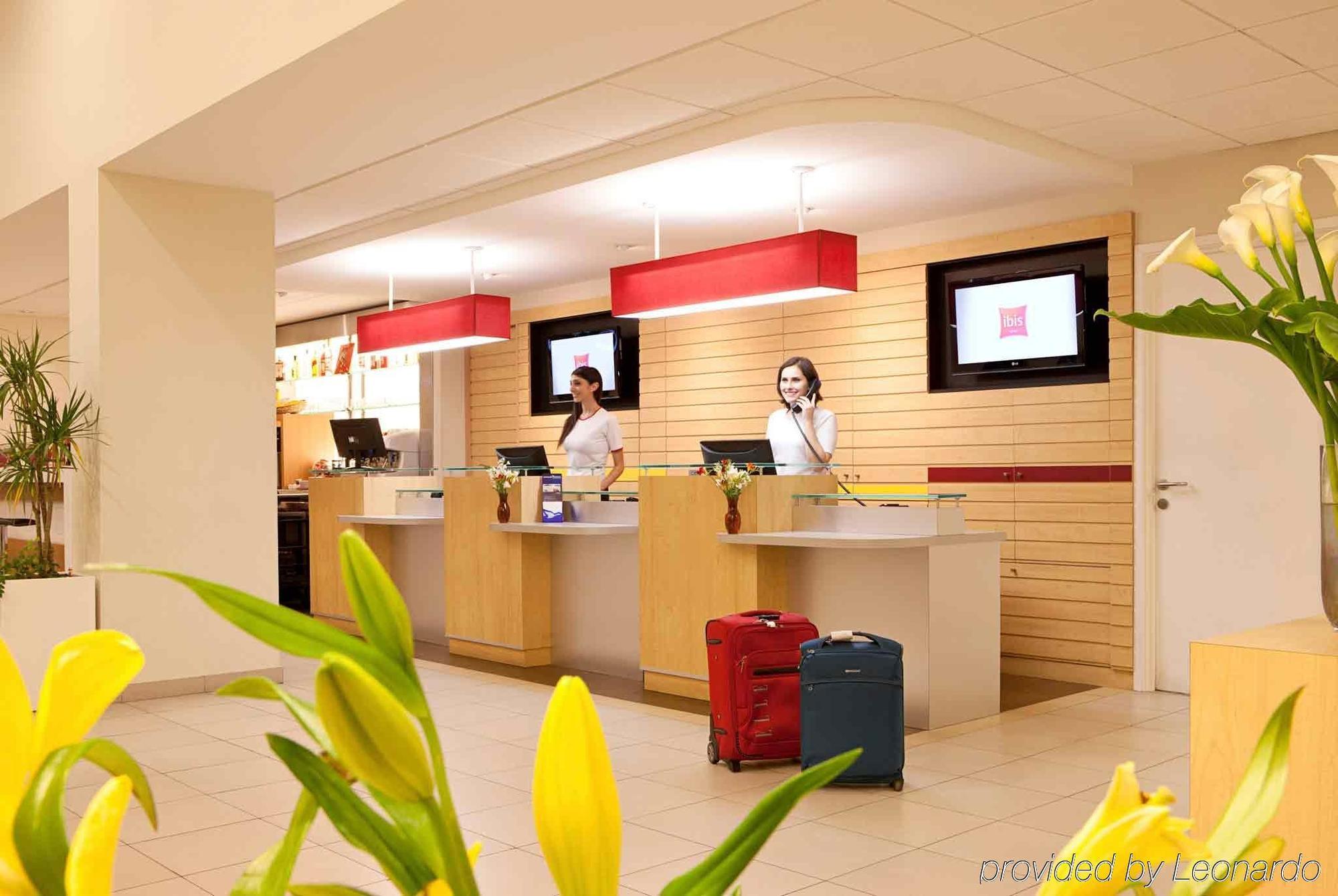Ibis Providencia Santiago