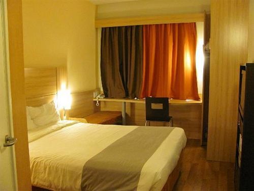 Ibis Providencia Hotel Santiago